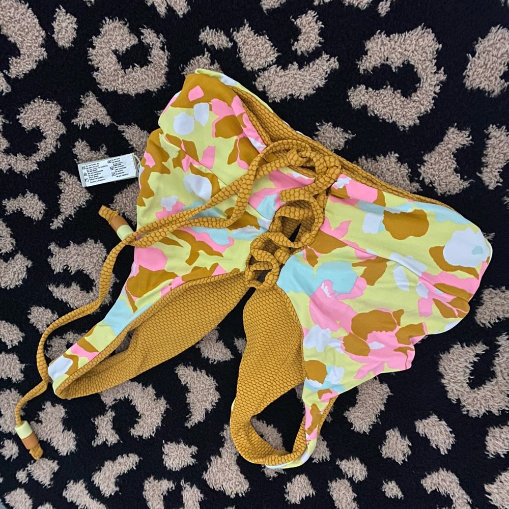 Maaji reversible swim top XS